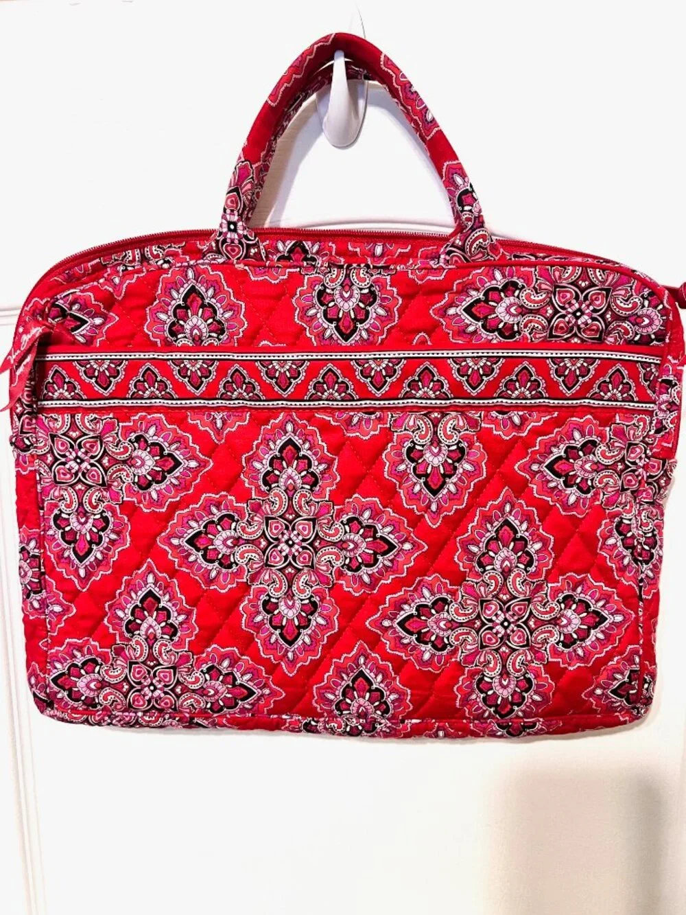 Vera Bradley Frankly Scarlett Quilted Red/Pink Mix Laptop/I Pad Zip around Case